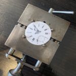 Porte pièce en acier pour cadrans