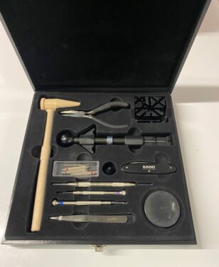 coffret kit d'outils horloger radio horlogerie