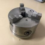 mandrin trois mors pour tour à métaux avec fixation W20 de la marque NF